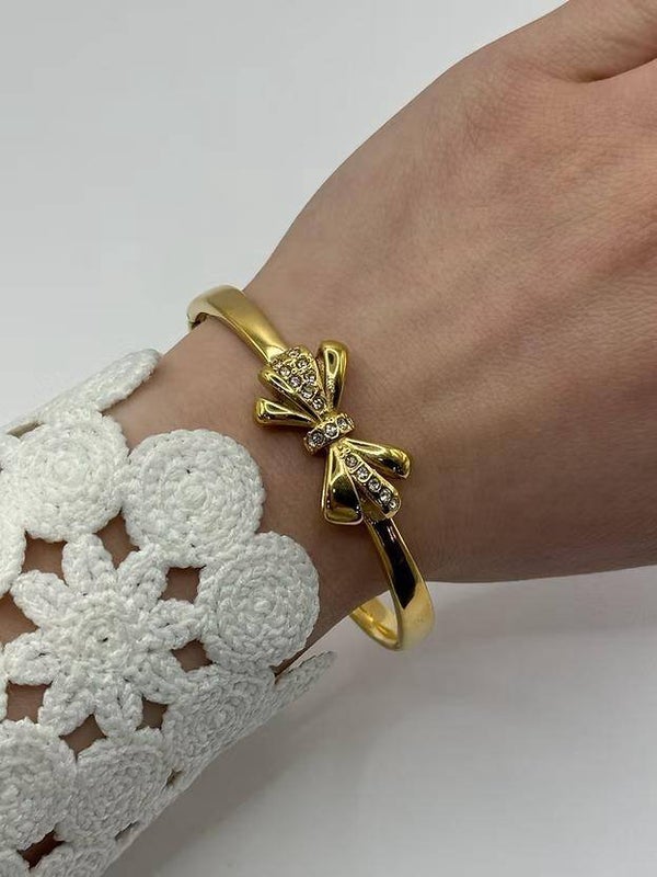 Sparkle Bow Bangle