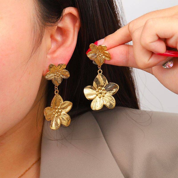 Livia Bloom Earrings