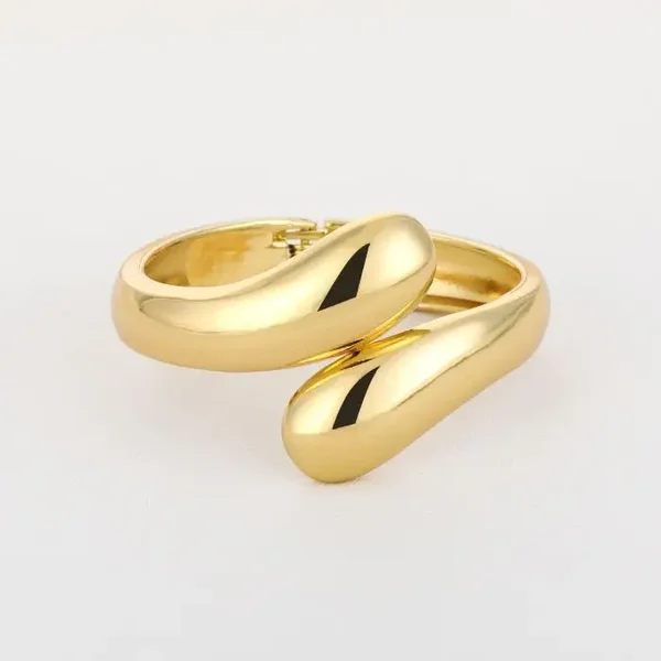 Modern Curve Bangle