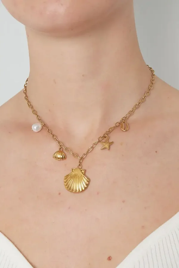 Shell Starfish Charm Necklace