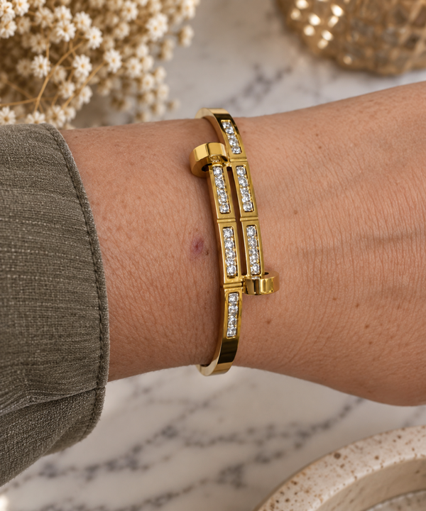 Clarisse Bangle