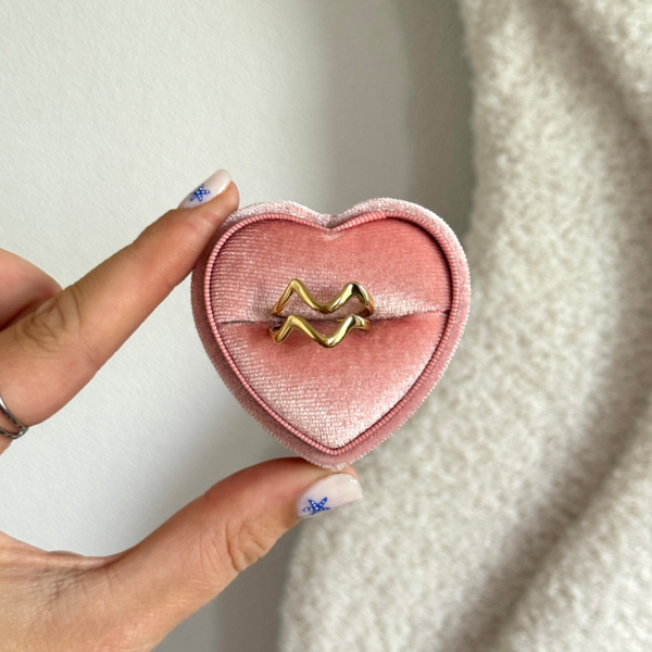 Double wave ring goud