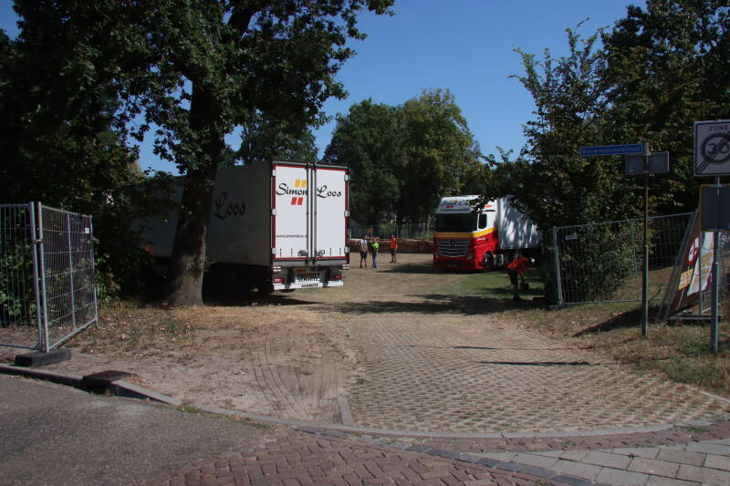 0093-standard.jpg