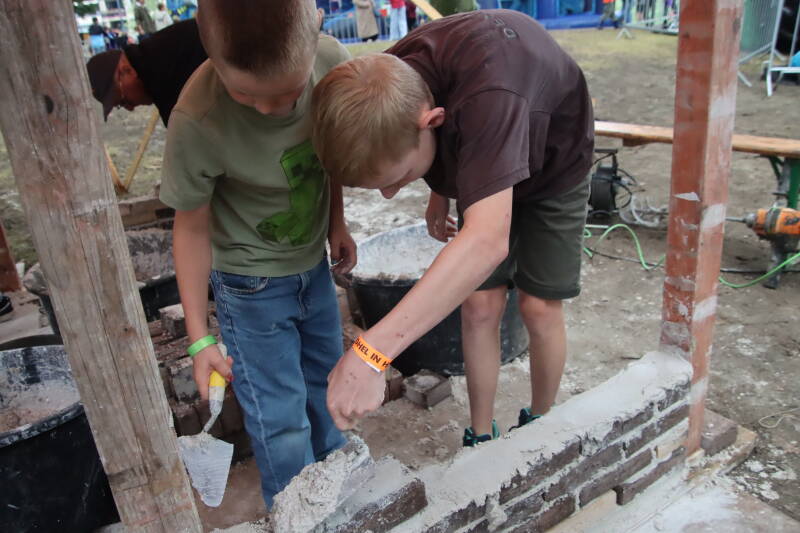 0933-standard.jpg