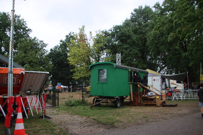 0939-standard.jpg