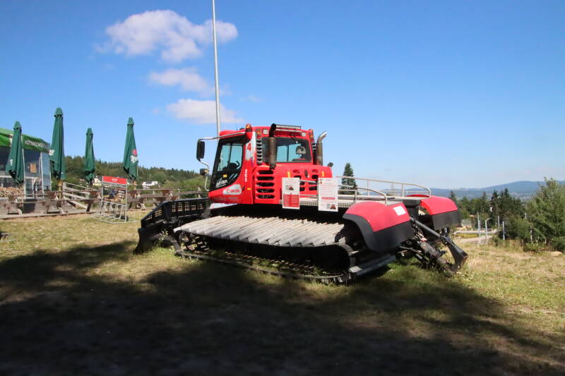 img_9077-standard-ogkq3f.jpg