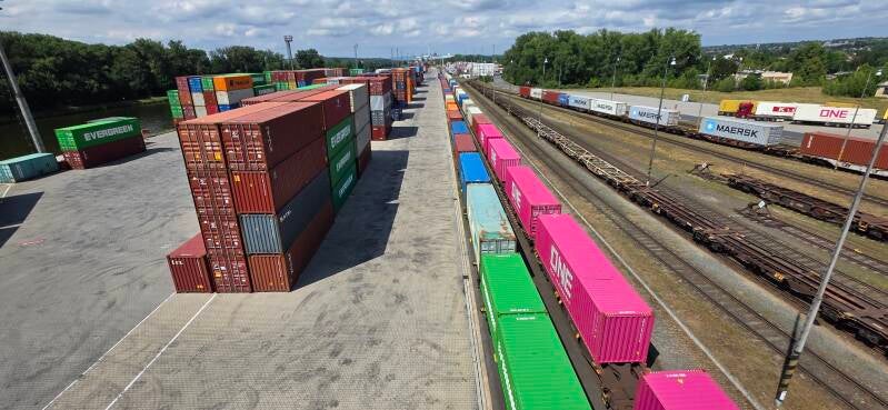 m-ln-k-container-terminal_07-standard.jpg