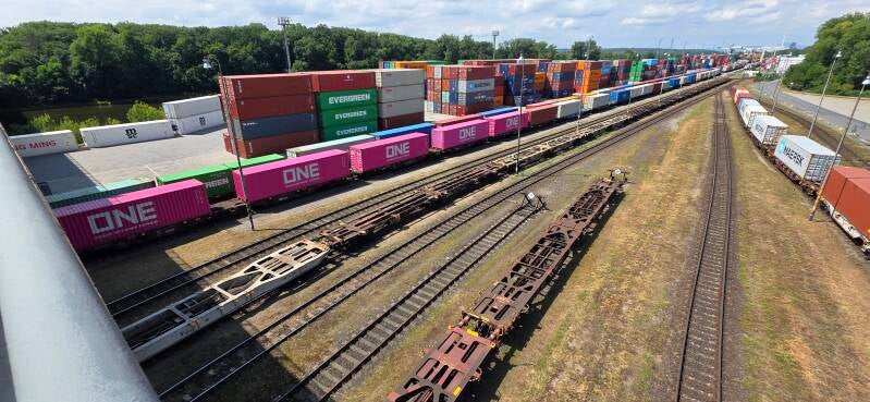 m-ln-k-container-terminal_08-standard.jpg