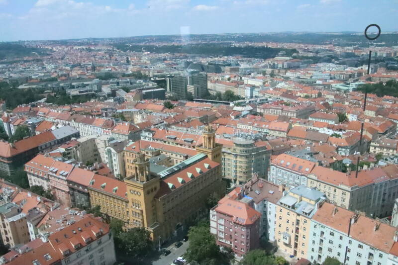 praag-televisietoren-van-i-kov-28-standard.jpg