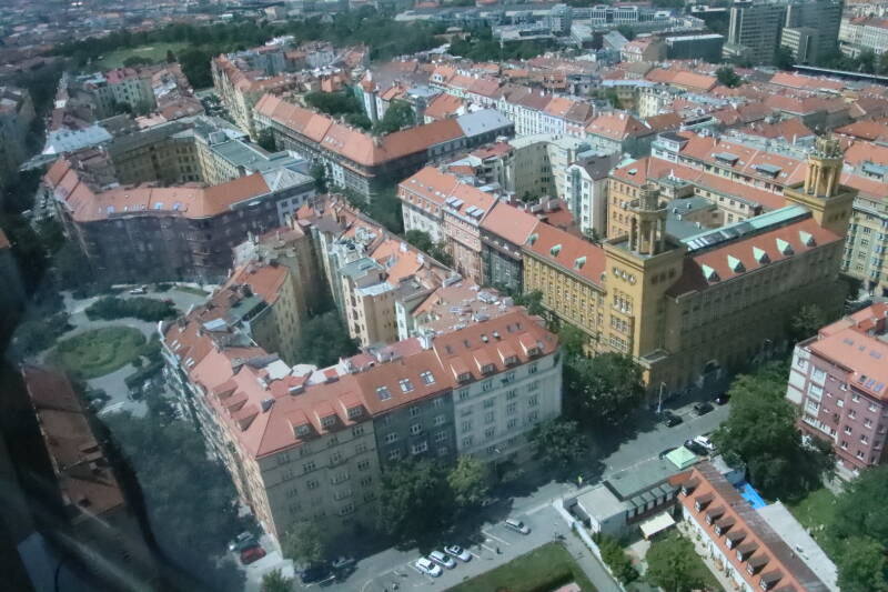 praag-televisietoren-van-i-kov-29-standard.jpg
