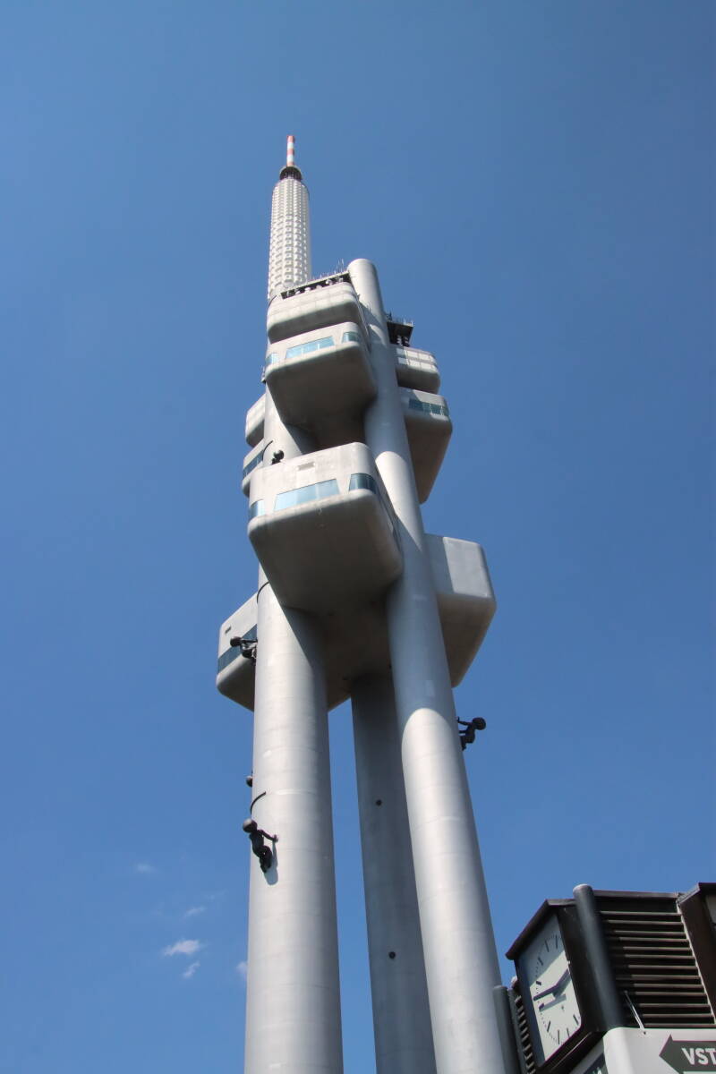 praag-televisietoren-van-i-kov-57-standard.jpg