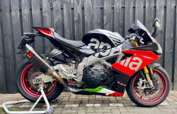 Aprilia RSV4 RF