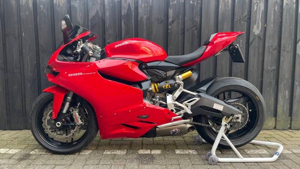 Ducati Panigale 899
