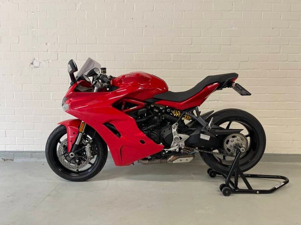 Ducati Supersport 937