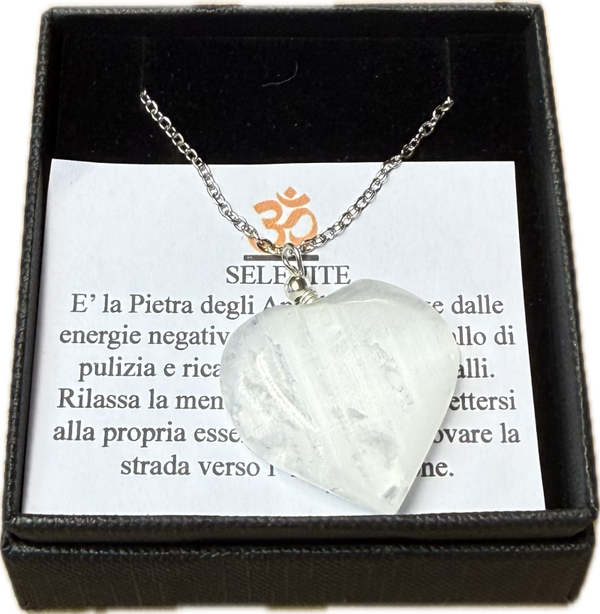 Ciondolo di Selenite a Cuore con Catenella Acciaio