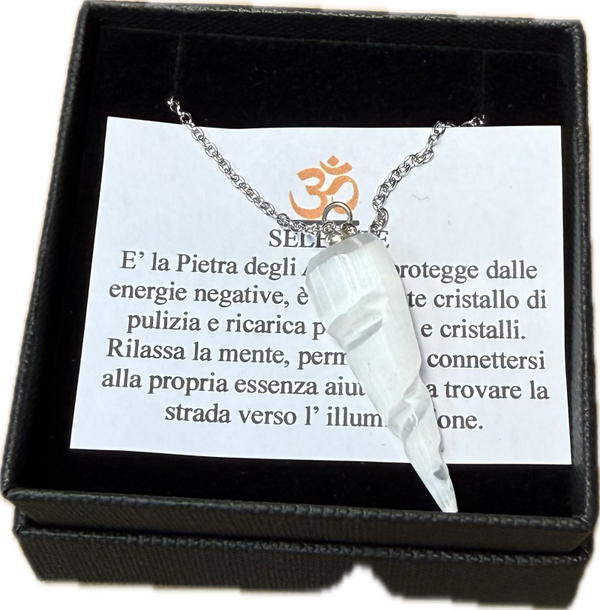 Ciondolo di Selenite a Spirale con Catenella in Acciaio