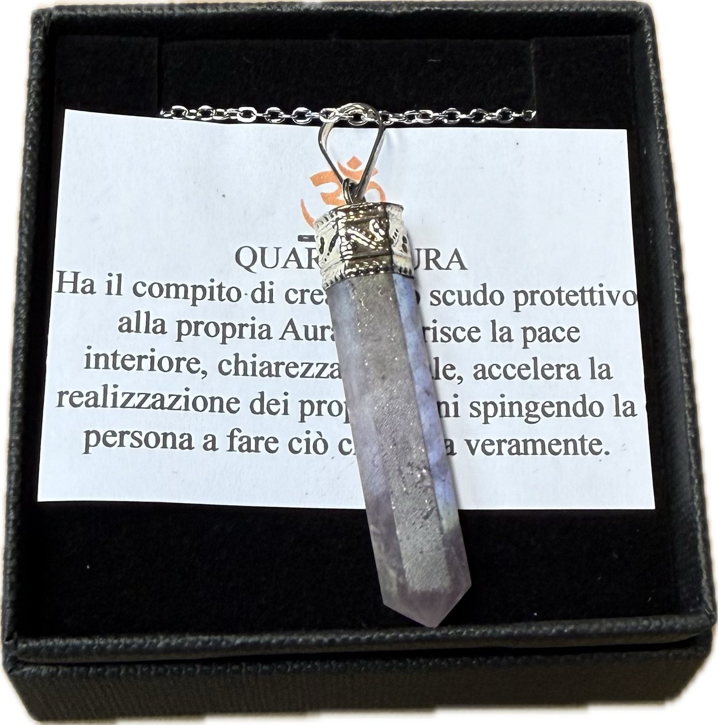 Ciondolo di Quarzo Aura con Catenella in Acciaio
