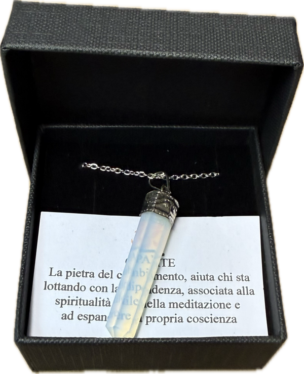 Ciondolo di Opalite con Catenella in Acciaio