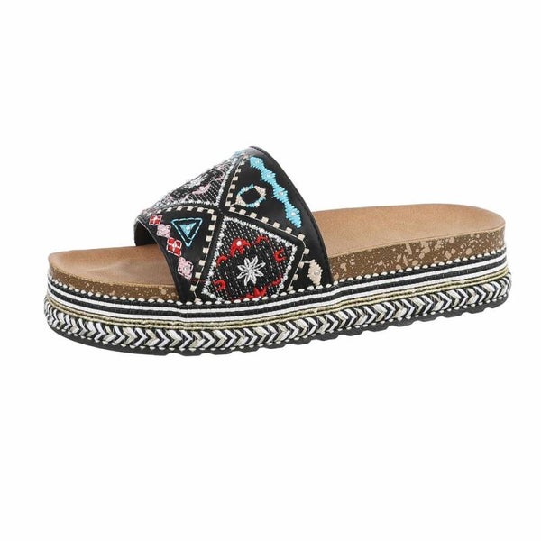 Zwarte Boho Plateau Slippers met Borduursel
