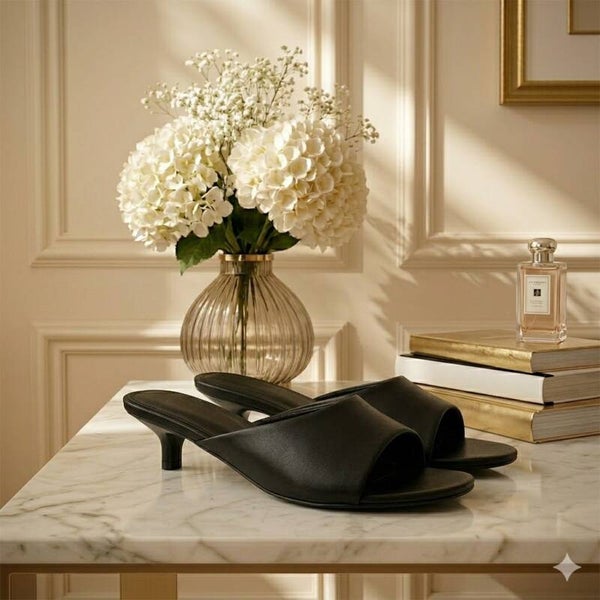 Elegante slippers met klein hakje | Chic & comfortabel (zwart)