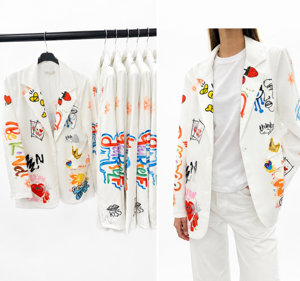 Dames Blazer met Artistieke Graffiti Print