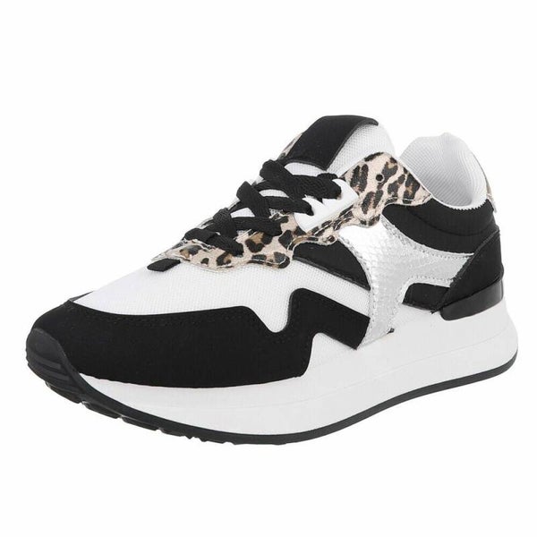 Chunky Sneakers met Panterprint en Metallic Details