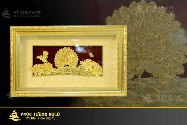 Tranh chim công vàng lá 24k sang trọng, quý phái