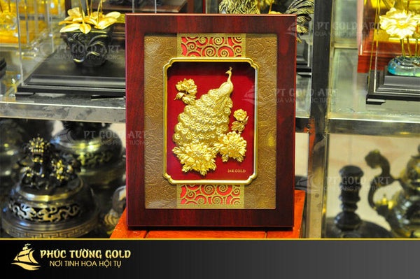 Tranh chim công dát vàng 24k cao cấp