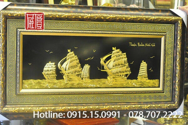 Tranh thuận buồm xuôi gió khắc vàng 9999
