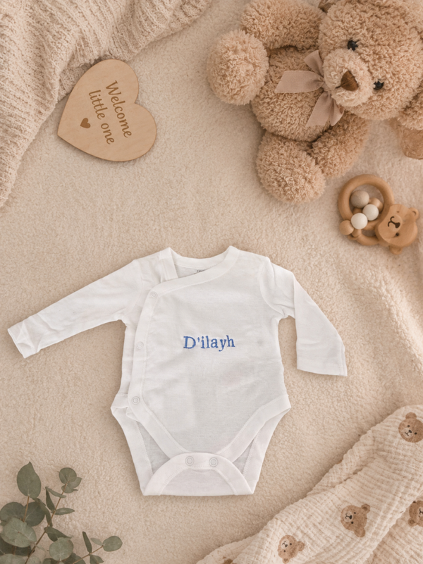 Witte Baby Romper met Naam – 0-3 Maanden