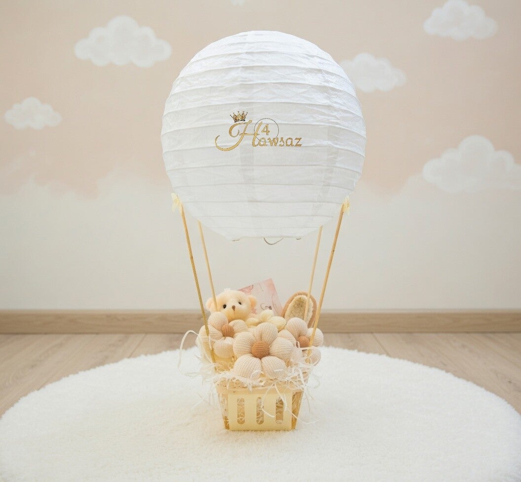Kraamcadeau  voor meisje – Luchtballon met mini Beertje (Personaliseerbaar)