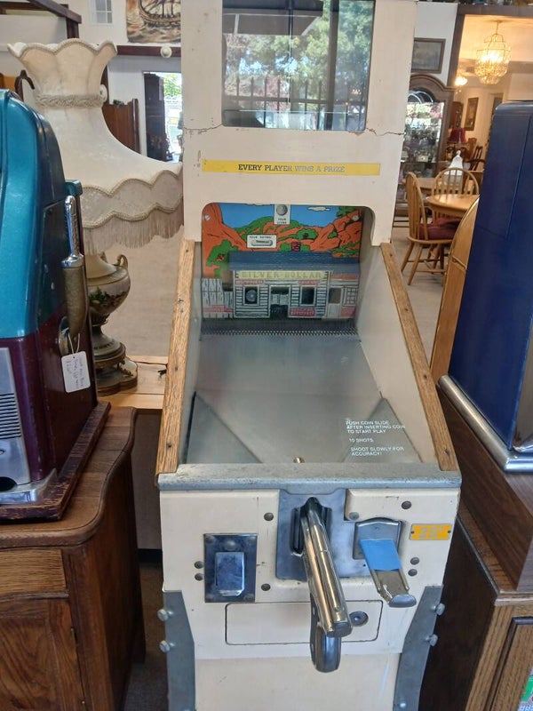 .25 cent gumball mechine