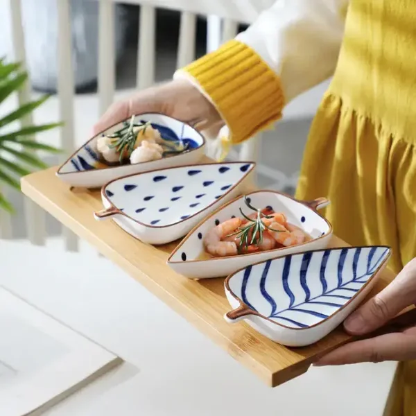 Leaf Shape Ceramic Bowl Set