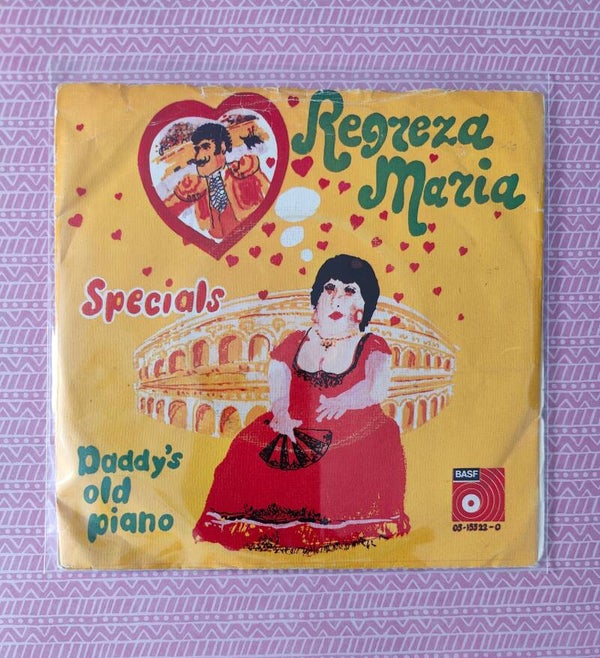 Regreza Maria - Daddy's old piano