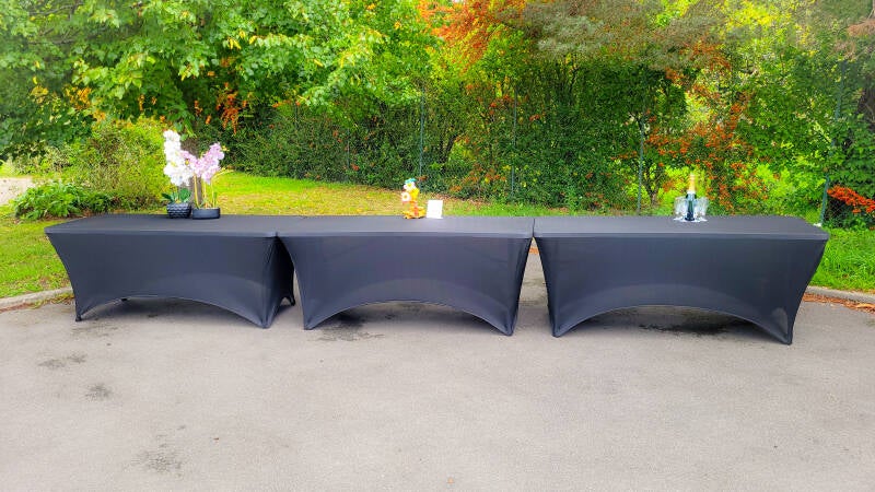Location tables réception housse noire extérieur Loiret 45