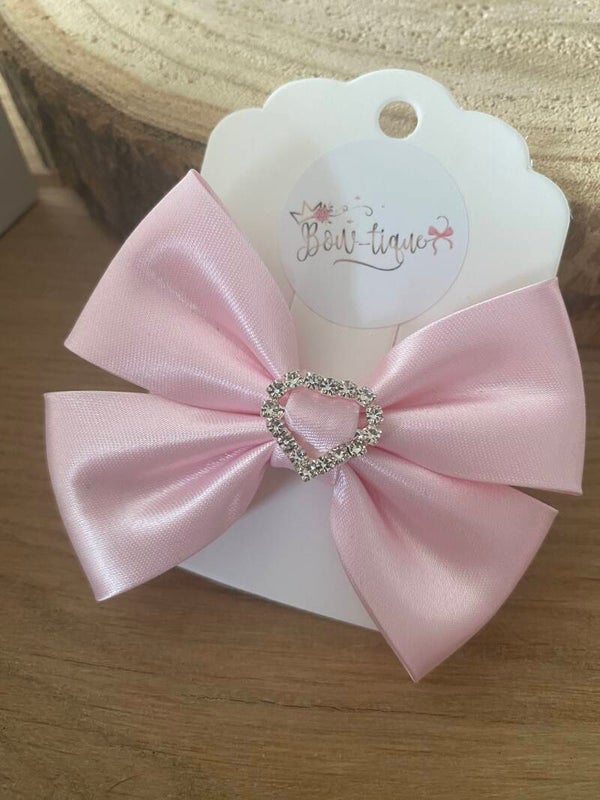 Pale pink strass hartje