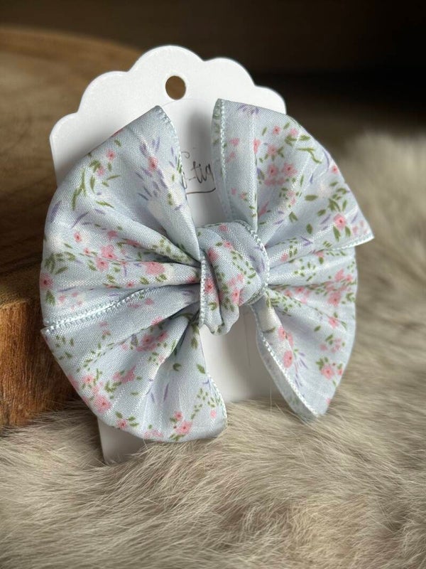 Strik bloemenprint Sofia Lichtblauw