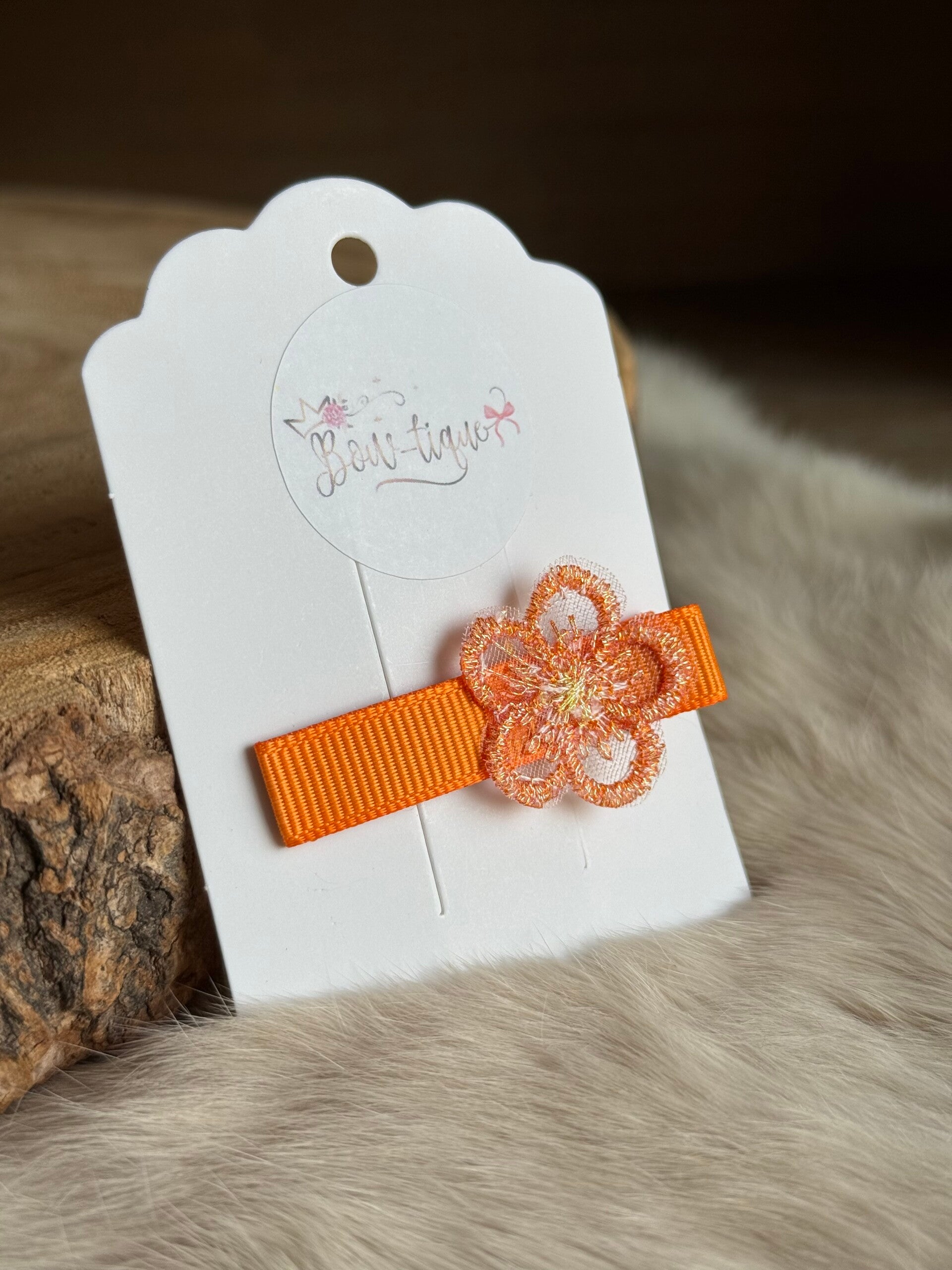 Alligatorclip met bloemetje Oranje