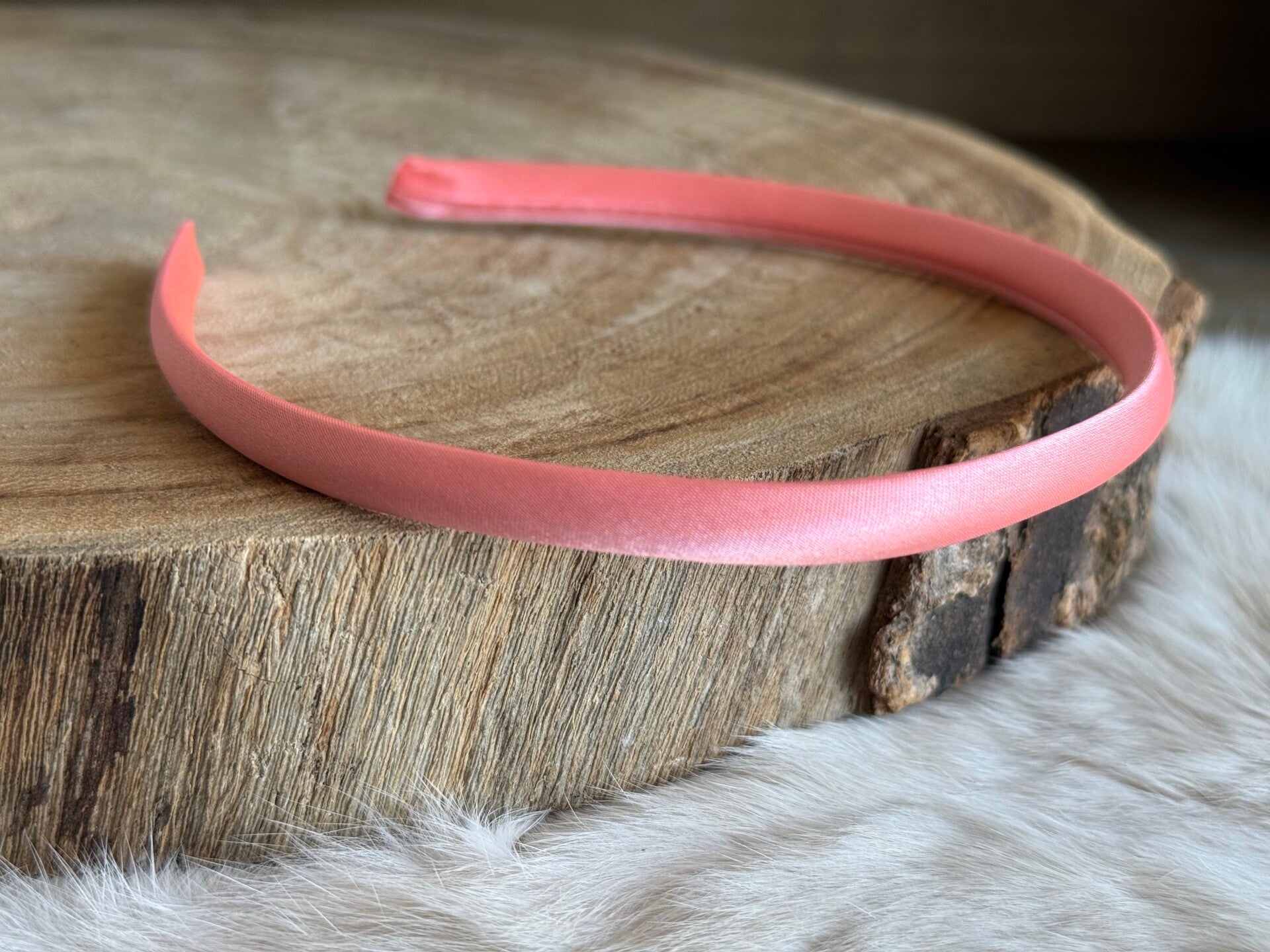 Diadeem Salmon Pink