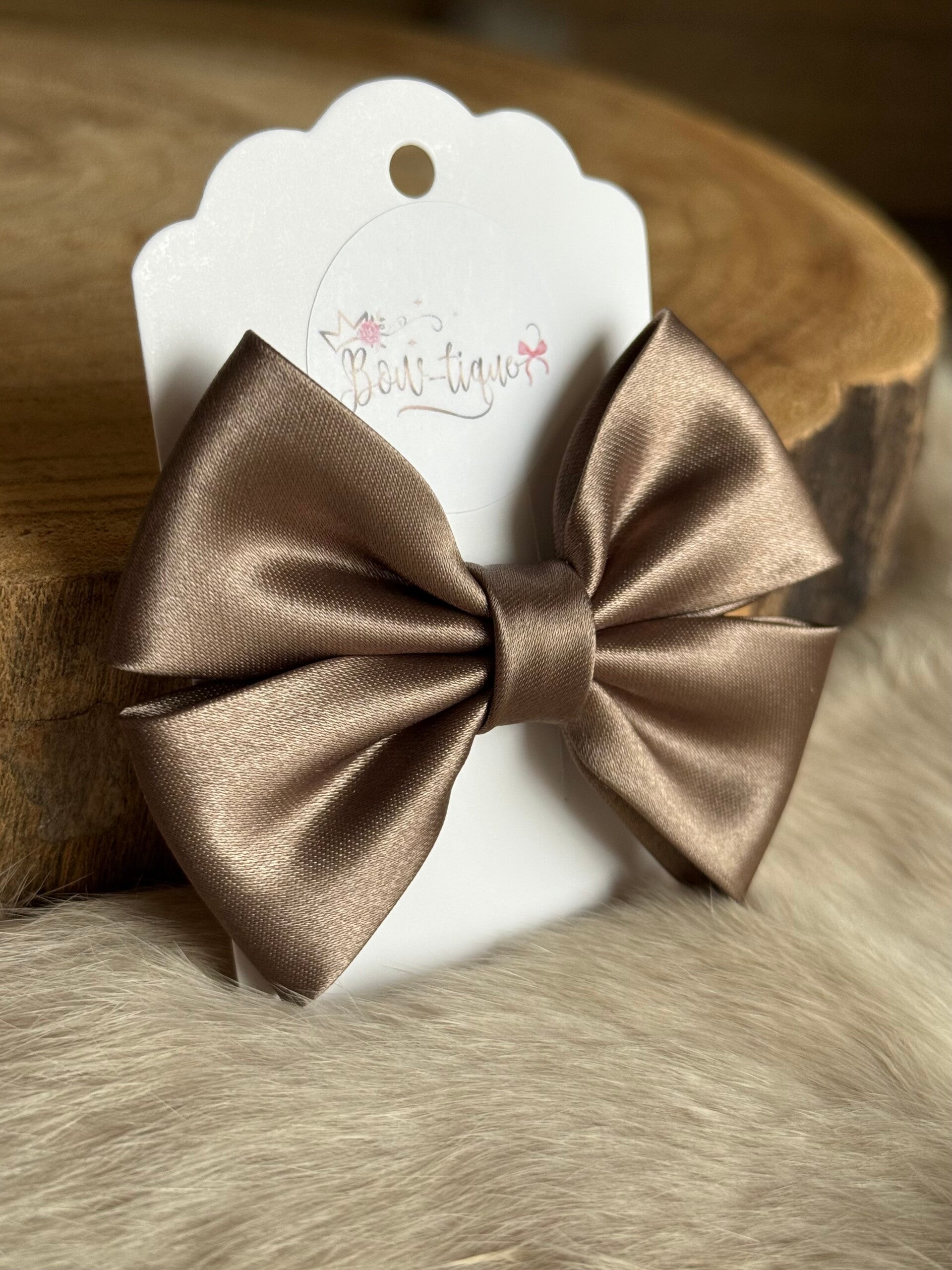 Satijnen Strik Coffee