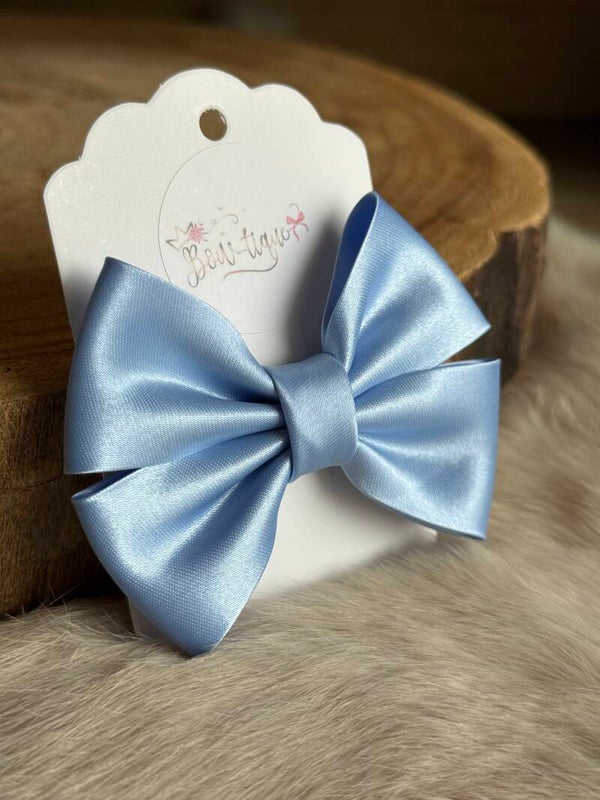 Satijnen Strik Powder Blue