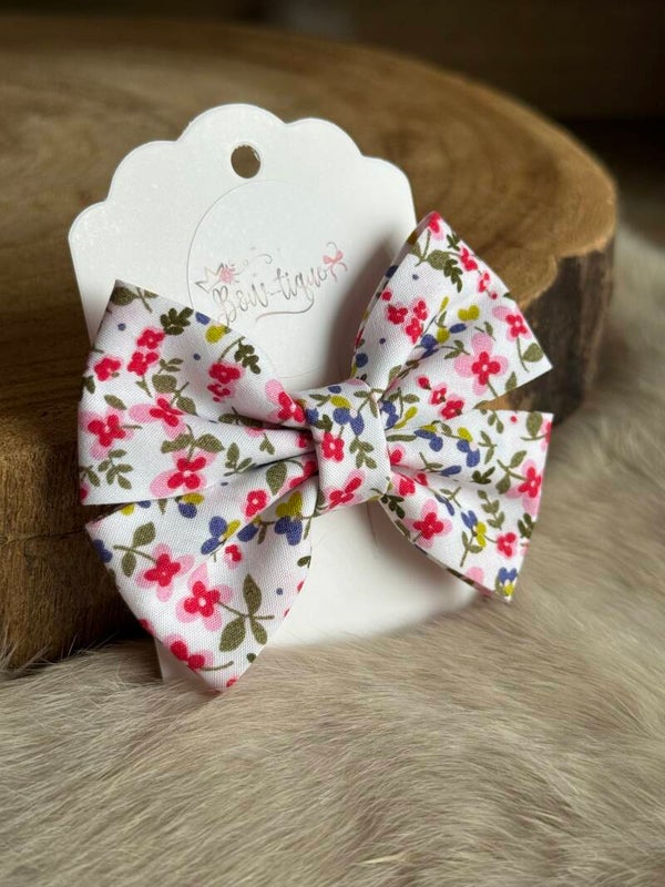 Katoenen Strik Rood blauw groen gebloemd