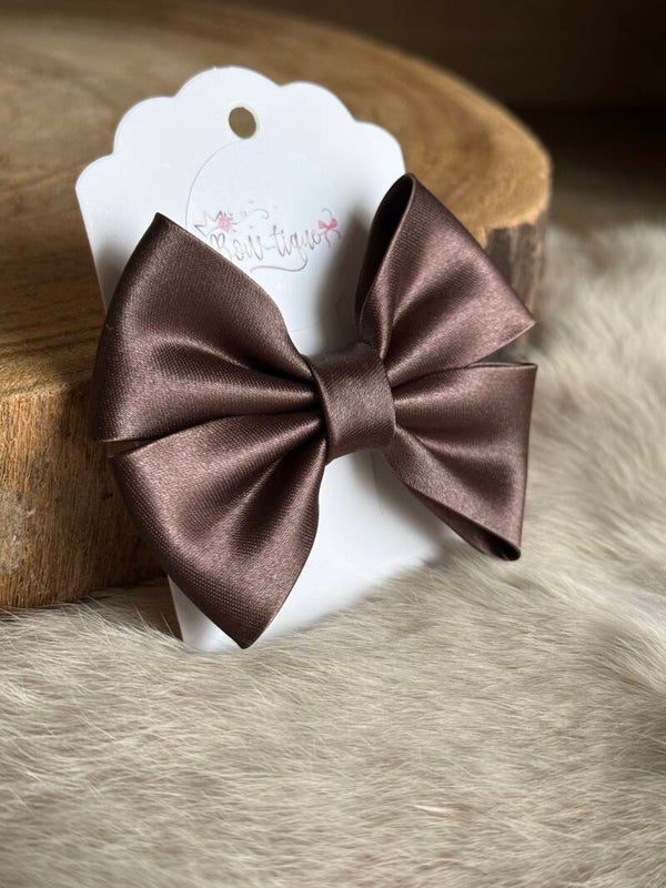 Satijnen Strik Dark Chocolate