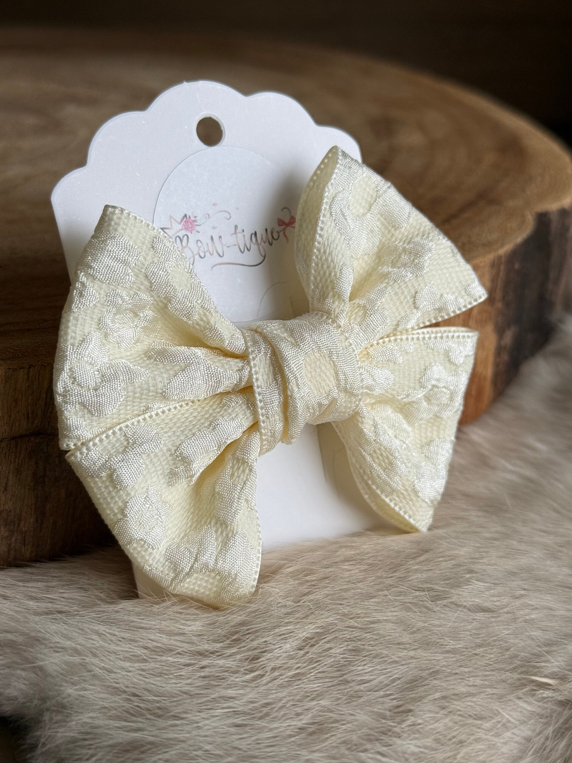 Gebloemde strik Elin Beige