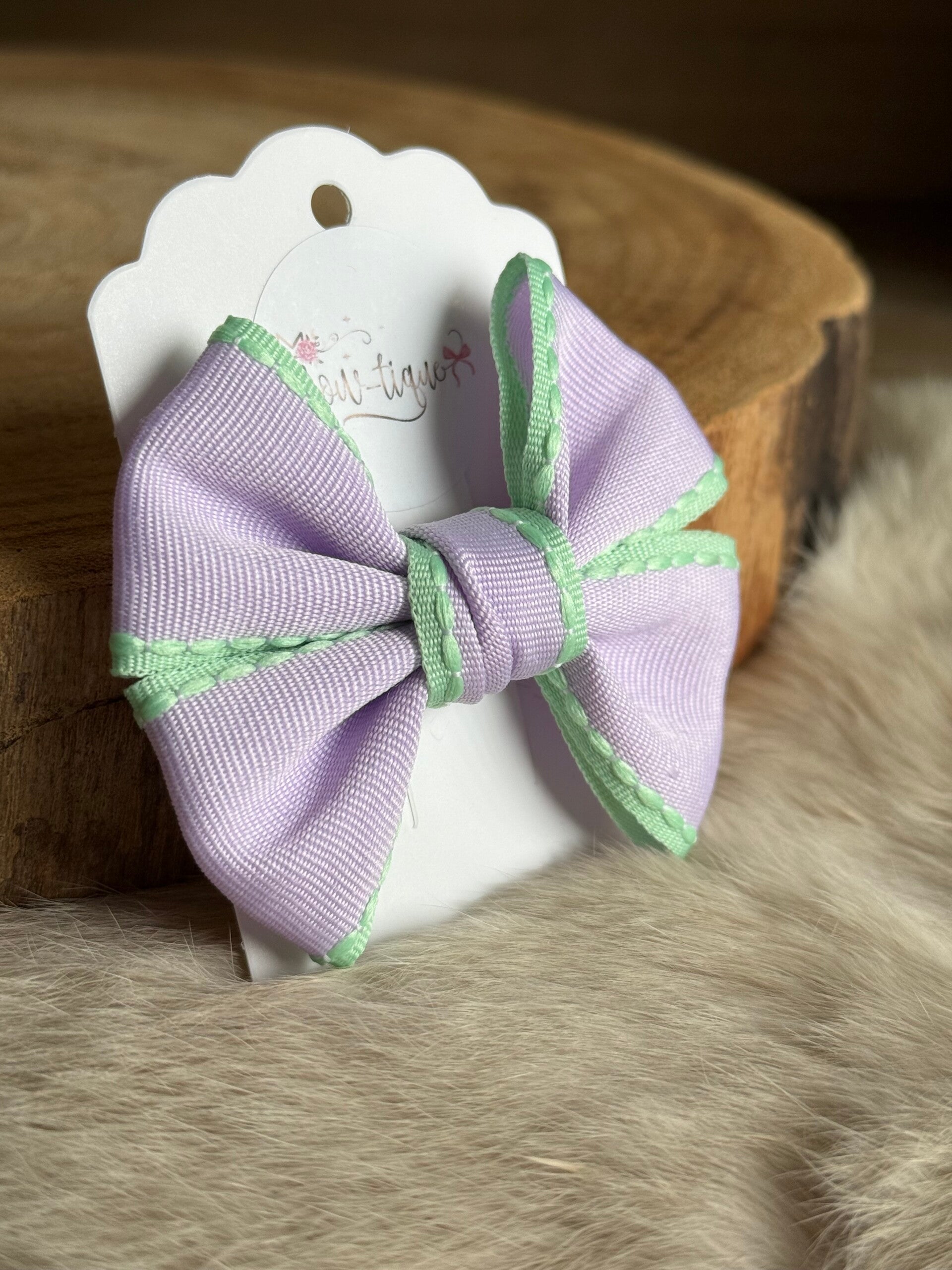 Candy Bow Lila