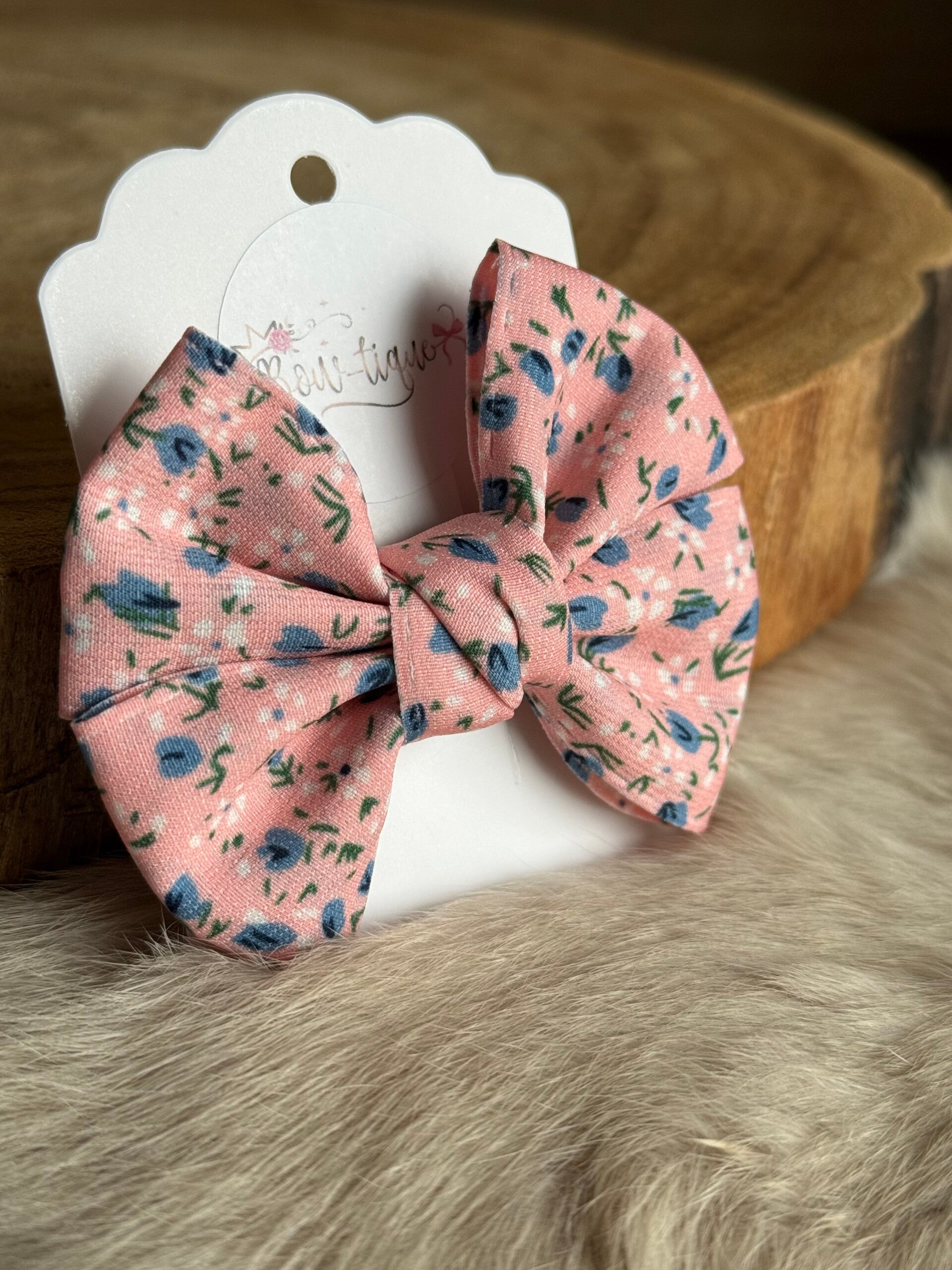 Gebloemde strik Lisa Roze