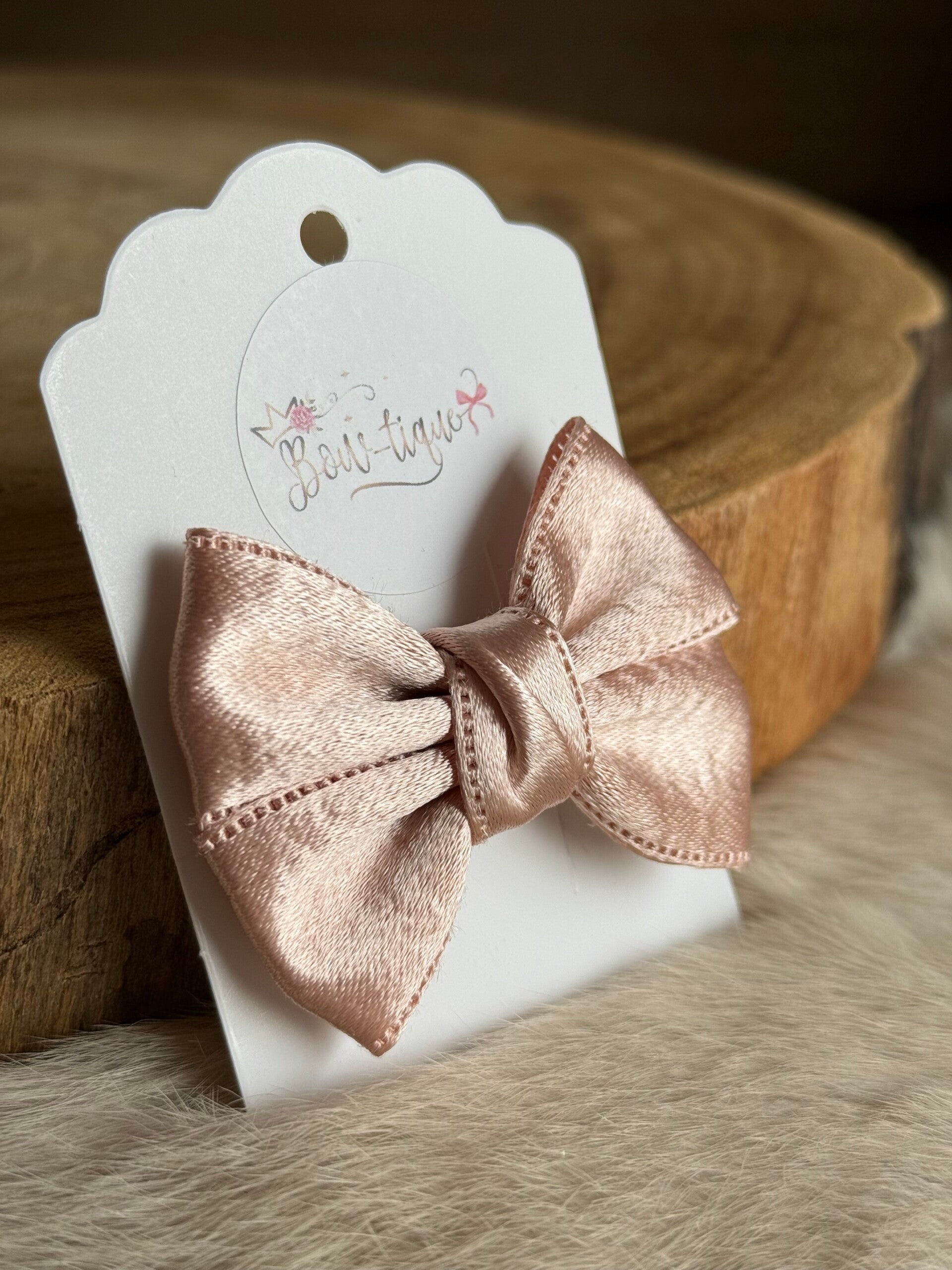 Strikje Lotte Roségoud