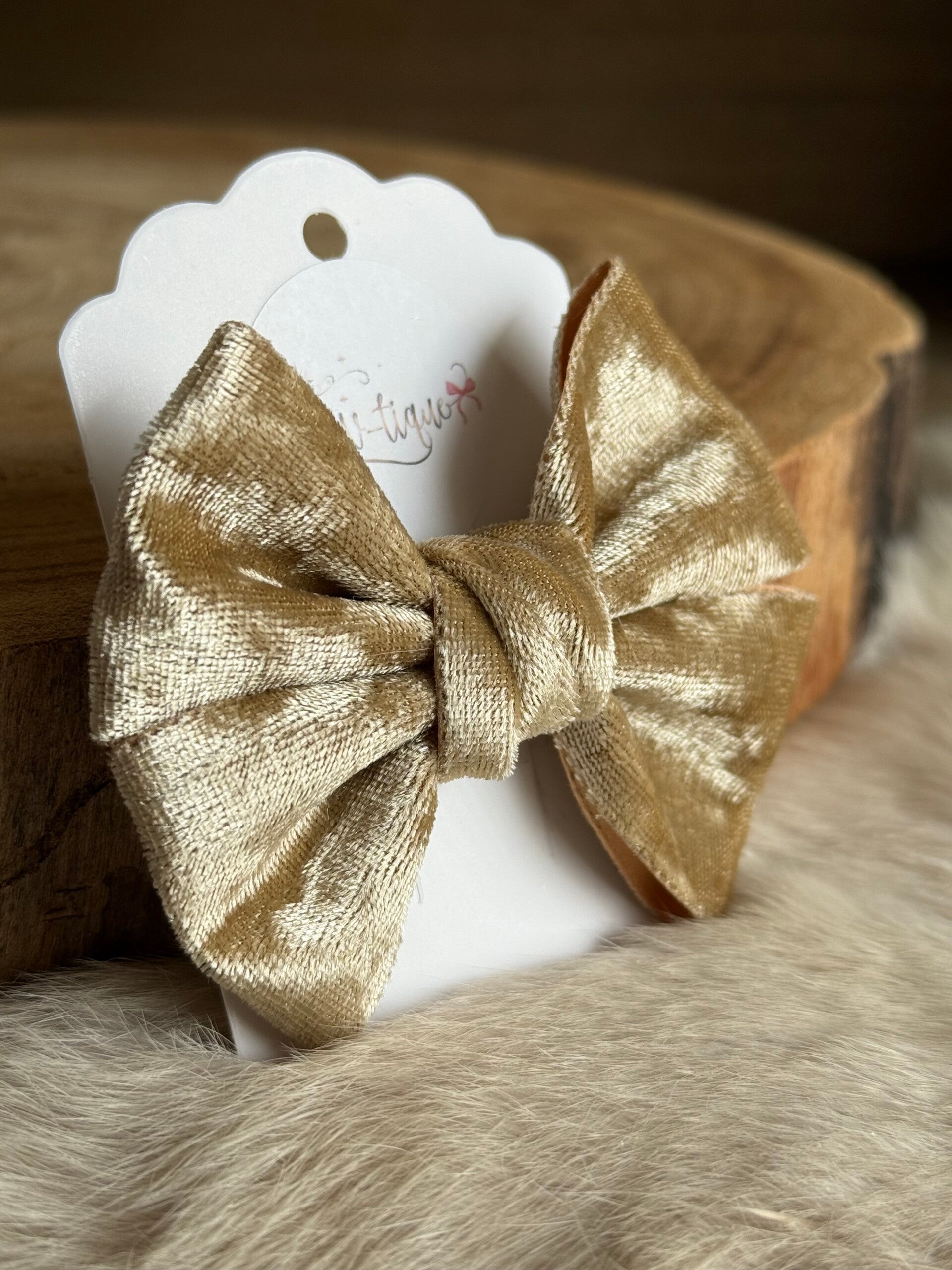 Fluwelen Strik Blinkend Gold