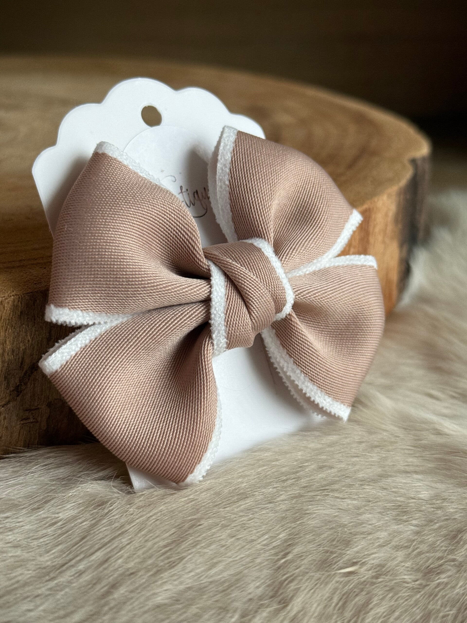 Klassieke strik Maxine Sandstone