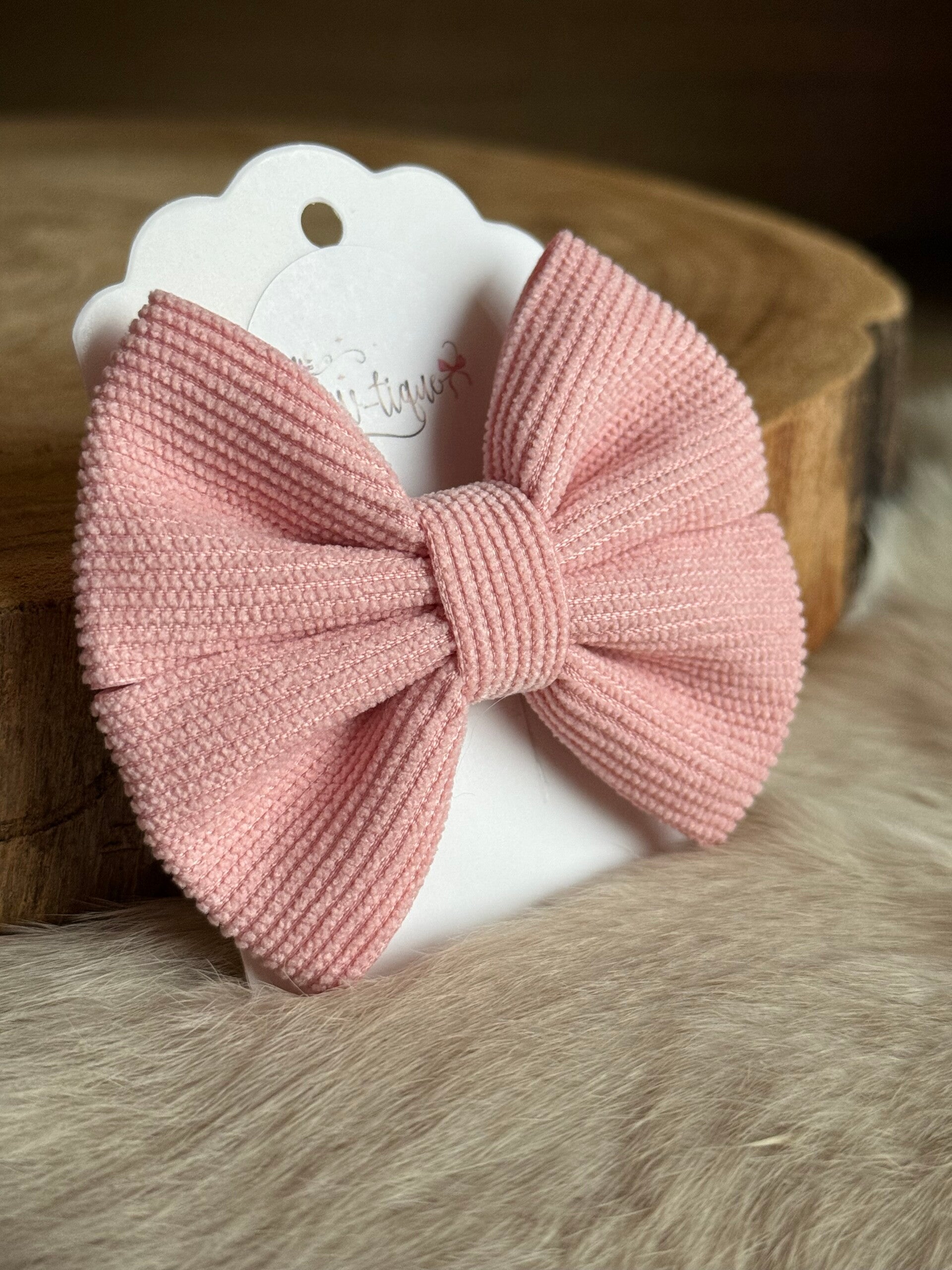 Geribbelde strik Zalm